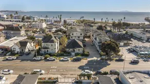 Historic Victorian | Walk to Pier & Downtown - Image 3