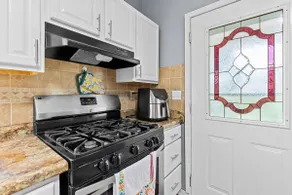 4 bedroom home near Downtown GR - Image 5