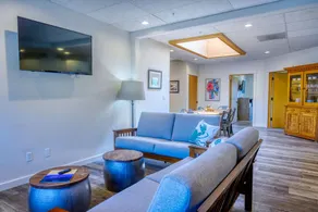 Griffin Bay Suite - Image 2