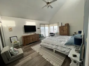Steps from beach! Private Dock! Sunrises! Paradise - Image 5