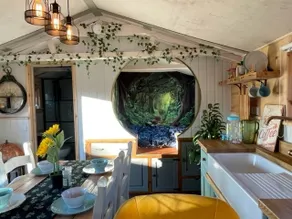 Ridgeway Cabin & Hot Tub Spa - Image 5