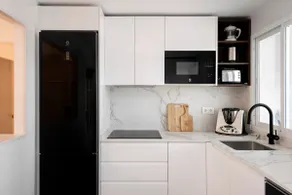 Nice 3 Bedroom Apartment, next to the beach, with pool - Image 5