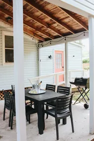 *fenced in backyard* Beaufort Bungalow - Image 4