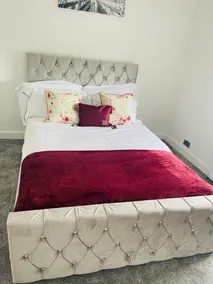 Luxury New Home - Image 4