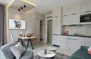 Deluxe Apartment 1 Bedroom - Image 3