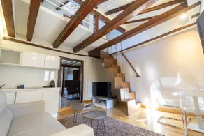 Apt. Suite with terrace - Image 3
