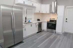 Contemporary 1BR Suite in the ATL Metro - Image 4