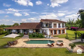 El Paraná: TopSpot® with the Best View of Quindío - Image 2