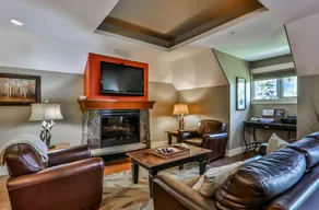 Superb 2BR Condo w/ Charming Mountain View & Pool - Image 2