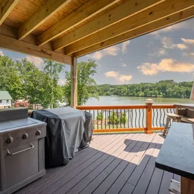 Log Cabin Lake Living - Image 4