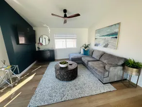 Comfortable home near La Jolla, beaches, UTC & PB! - Image 2