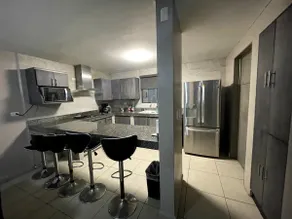 Large comfortable house - Image 4