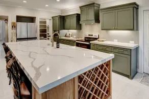 Beautiful 5 Bedroom Ranch Home - Image 3