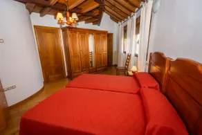 Cottage in Valle de Cardes - Image 4