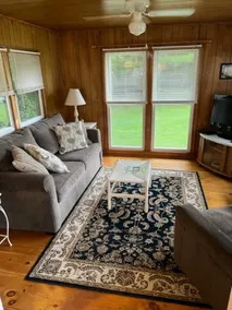Warren Trailside Getaway (Direct Trail Access) - Image 3