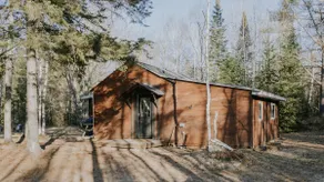 Riverside Cabin in the Woods-Cabin Glory - Image 2
