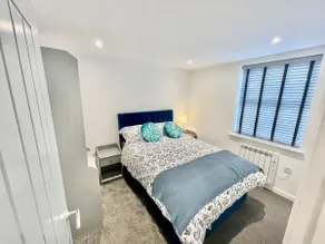 New Morden apartment flat 6 - Image 4