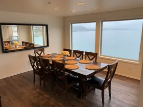 Penthouse on Lake Chelan | 1 min walk to downtown - Image 5