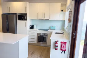 On The Esplanade – Your Home Away From Home - Image 4