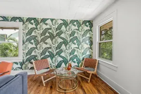 Julia Place - Image 4