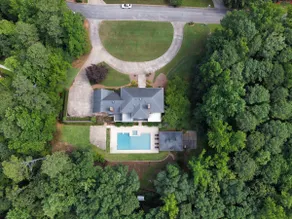 Luxury Estate w/Pool|Multifamily friendly| Pool! - Image 3