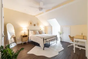 Location! Lush Fells Point House W/ 2 Car Spots - Image 4