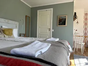 Comfortable and cozy cottage on horse farm - Image 2