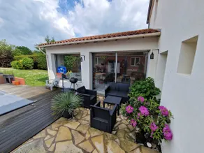Charming country house, private pool and garden - Image 5