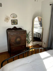 Granny Chic Cozy Airbnb - Image 4