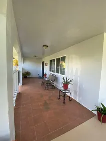 Southern Beach House - Image 4