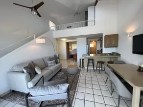 Upscale 2-bedroom Condo in La Jolla - Image 5