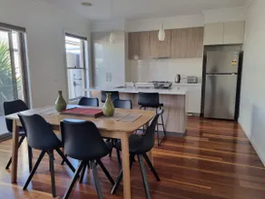 2 bedroom house Central Nagambie sleeps 5 - Image 2