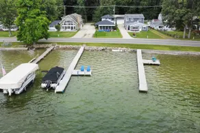Modern Lakefront Near Bay Pointe - Image 5