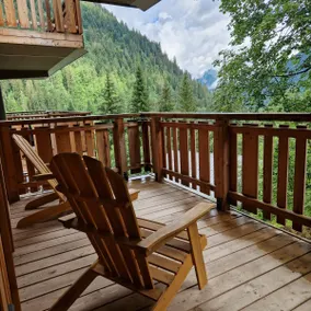 Beautiful 2 rooms with a hot tub and multipass - Image 4