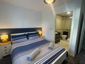 Apartment 3 with Sea views 5* - Image 2