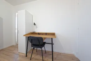 Le Pyrénid – 3 people – desk & Wi-Fi - Image 5