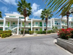 Oceanview Apartment in Willemstad - C8 - Image 3