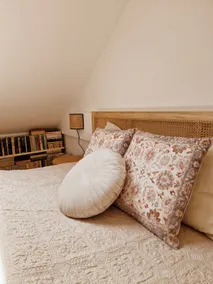 Singer Apartment - Image 3