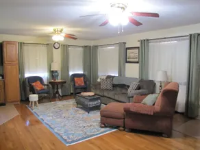 Clementine's Cottage - Image 3