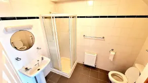 Seafront Beach Apartment - Image 2