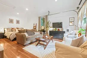 Garden Home Getaway - Image 4