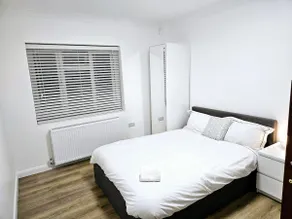 Wonderful Apartment in Wembley - Image 5