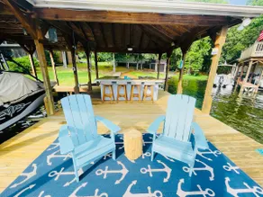 Tranquility on Lake Tillery Big Dock Sleeps 8-9 - Image 3