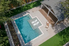 Charming House with Private Pool in Georgetown - Image 5