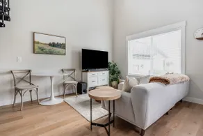 Cascade Park Cottage - Image 4