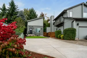 Cascade Park Cottage - Image 2