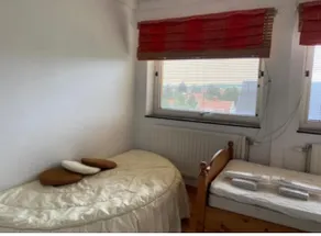 Entirely furnished - Image 5