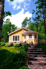 The Lakeside SkiShack - Image 2
