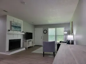 Cozy and comfy duplex 1215 - Image 3