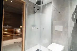 Stunning 3BR Apt with lovely views - Image 4